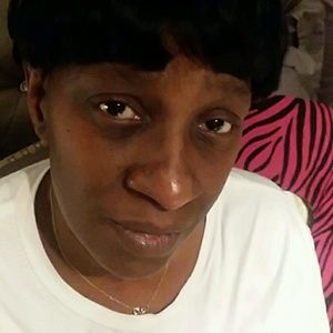 Meet your Posher, Cynthia